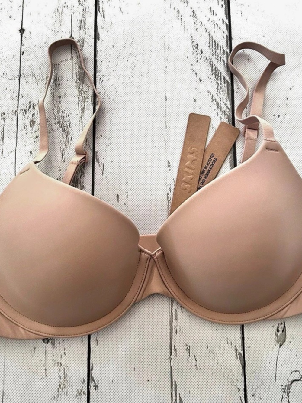 SKIMS Fits Everybody T-Shirt Bra 32B - Sand-Underwired NWT